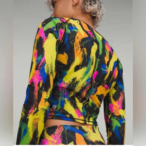lululemon NWT Wunder train cropped long sleeve sz 4 undertone black multi - Picture 5 of 6